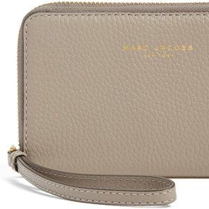 Marc Jacobs Pike Place Leather Wristlet Wallet, Cement